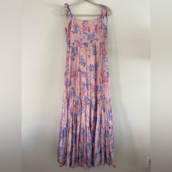 LoveShackFancy Burrow Floral Silk Blend Dress
Whispering Lilac - Picture 9 of 13